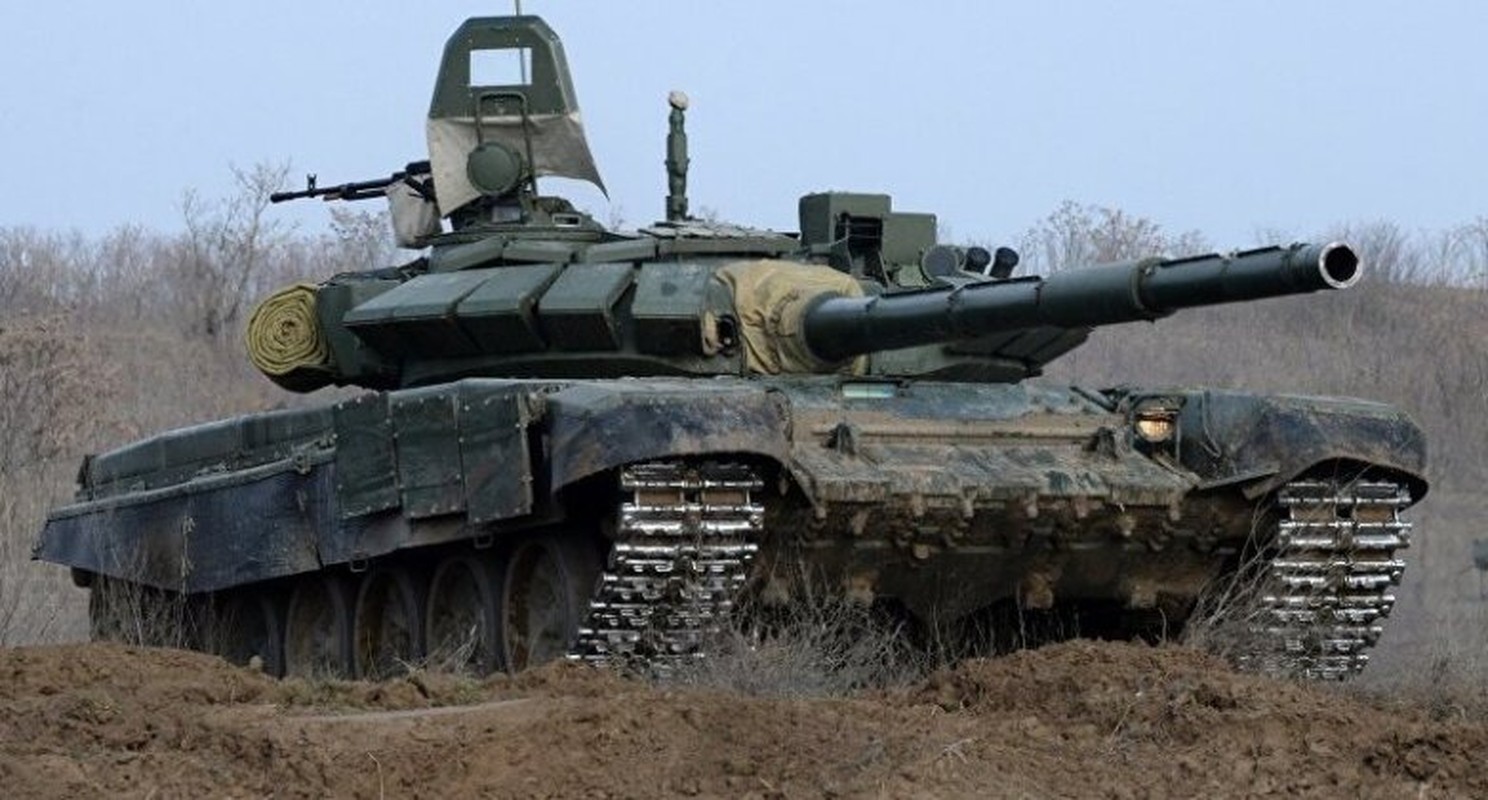 View - 	Trận đấu tăng giữa T72B3 và Leopard 2A4 trên chiến trường Ukraine