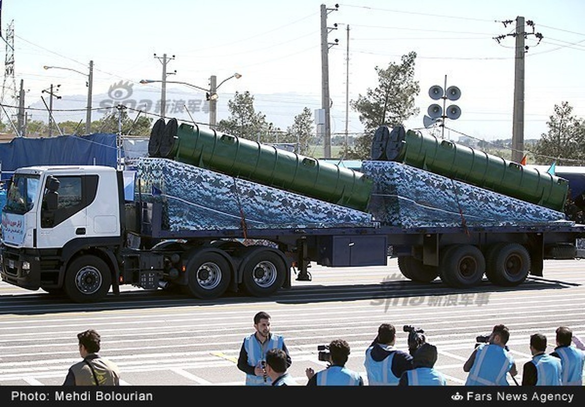 View - 	Iran nhận lô S-400 đầu tiên từ Nga giữa lúc nước sôi lửa bỏng