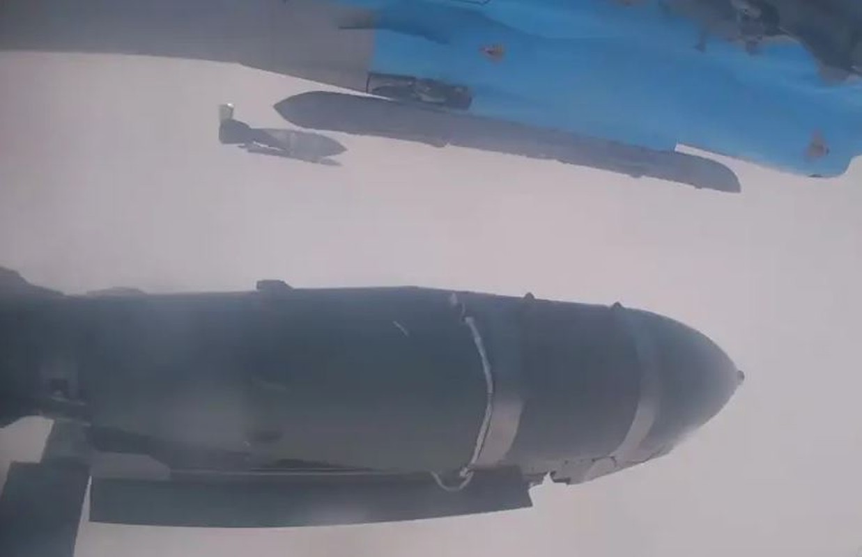 Su-34 don dep bau troi Kursk, chien luoc that bai cua Ukraine-Hinh-6