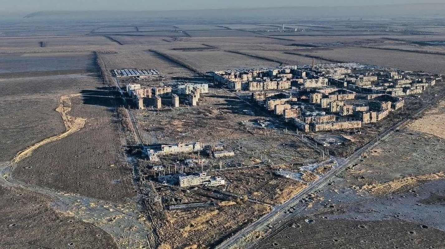 View - 	1km vòng vây cuối cùng và sự đột phá của 2.000 quân Ukraine 