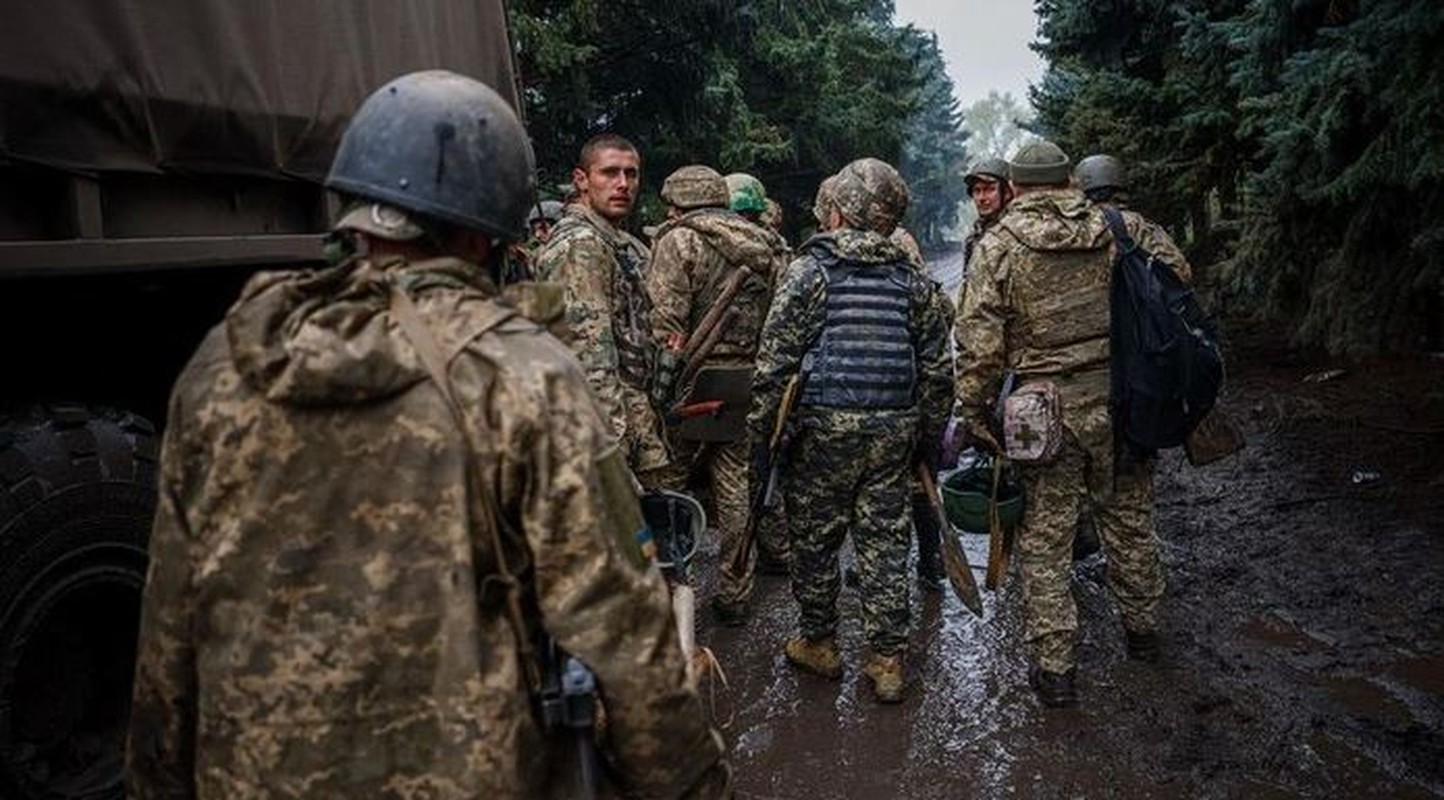 View - 	Nga xé toang đội hình quân Ukraine ở mặt trận Kursk