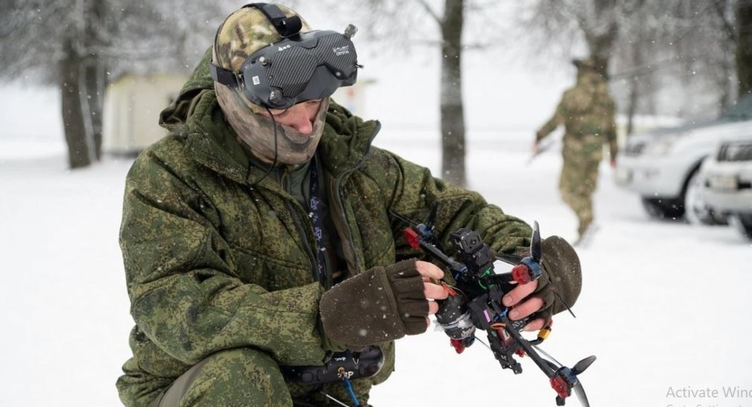 View - 	UAV FPV của Nga diệt số tăng Leopard-2 trị giá 42 triệu euro