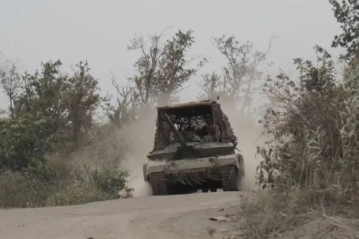 View - 	Ukraine tăng quân ở mặt trận Kursk, sẵn sàng chơi tất tay ở đây