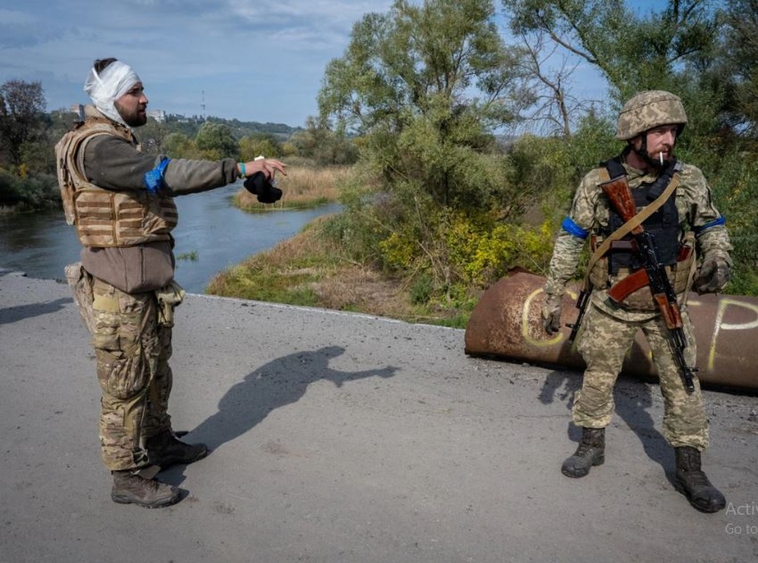 Hai lu doan Ukraine phan cong, Nga tao vong vay bac-nam Kurakhove-Hinh-12