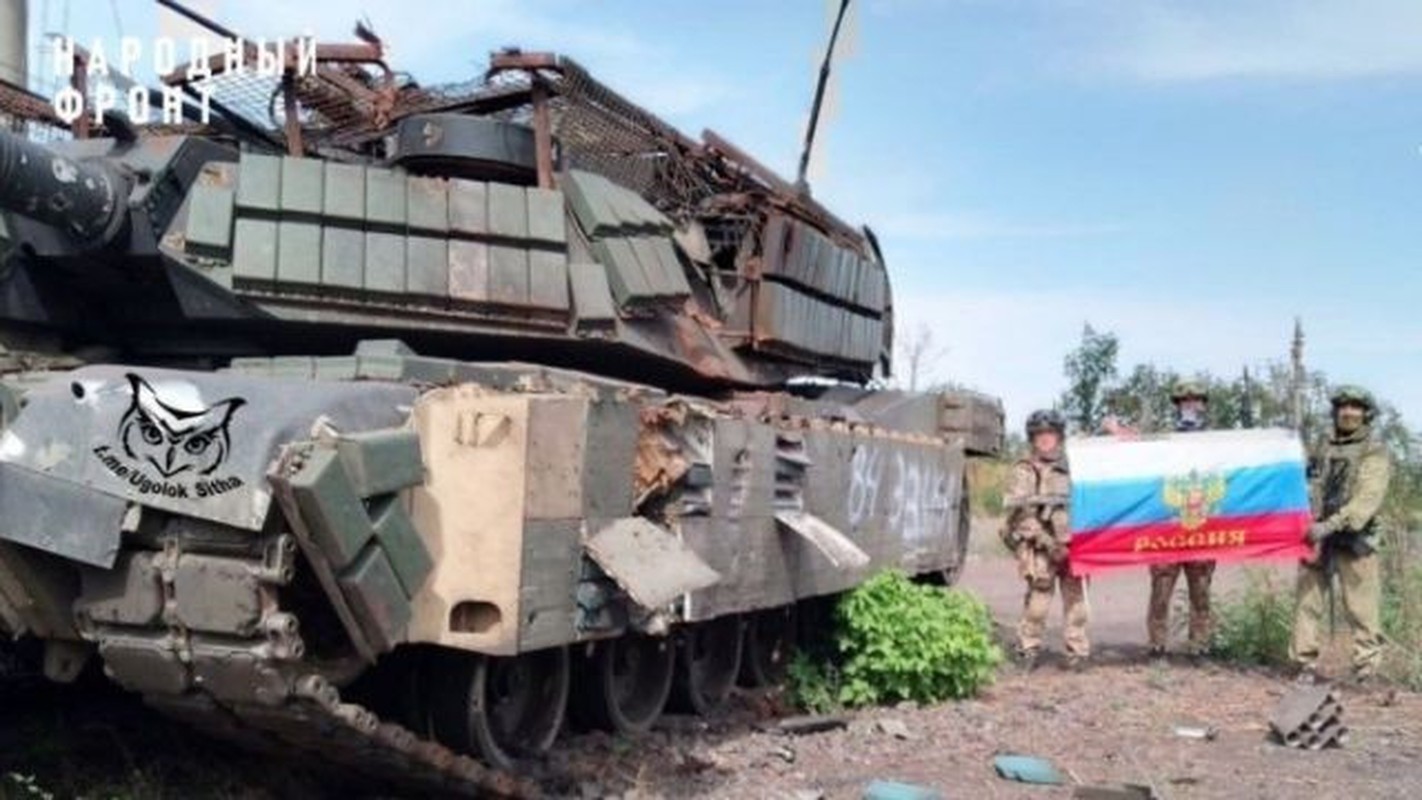 Tang T-90M trung dan van bi bay thap phao nhu cac “dan anh“-Hinh-13