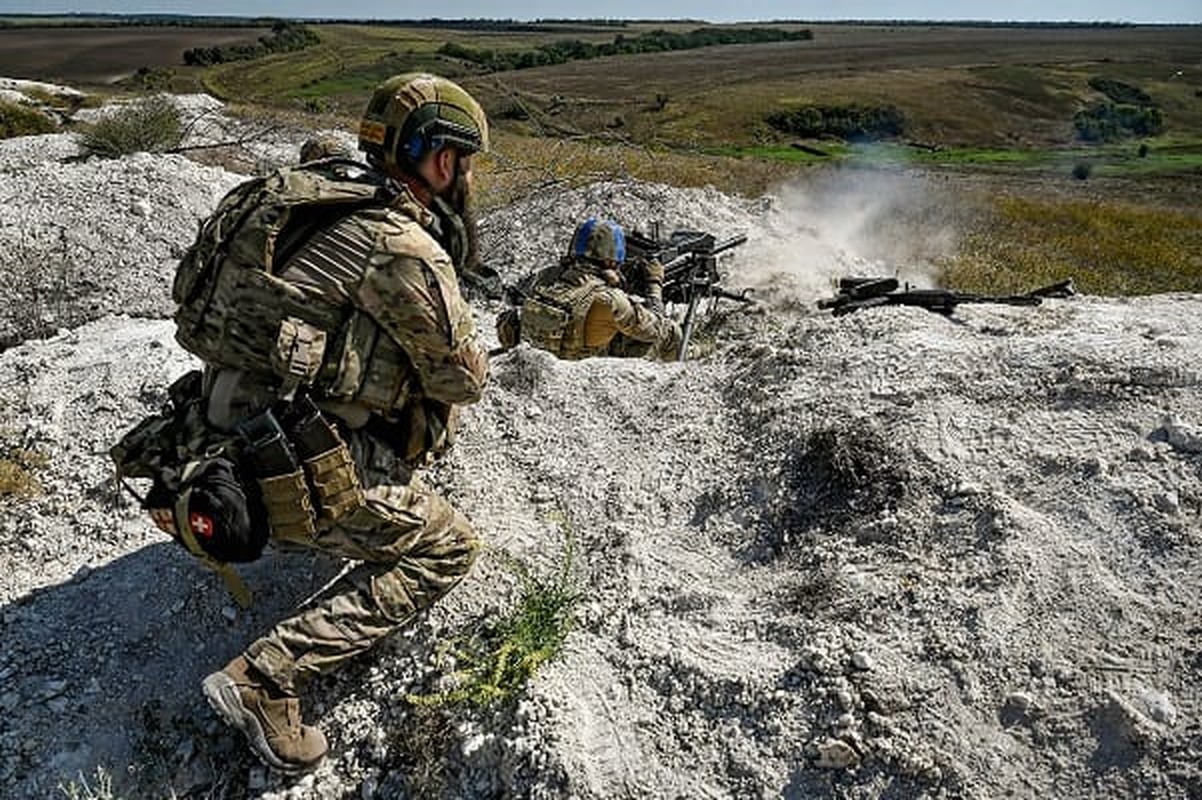 Tuong quan luc luong giua quan Ukraine va Nga o Pokrovsk-Hinh-16