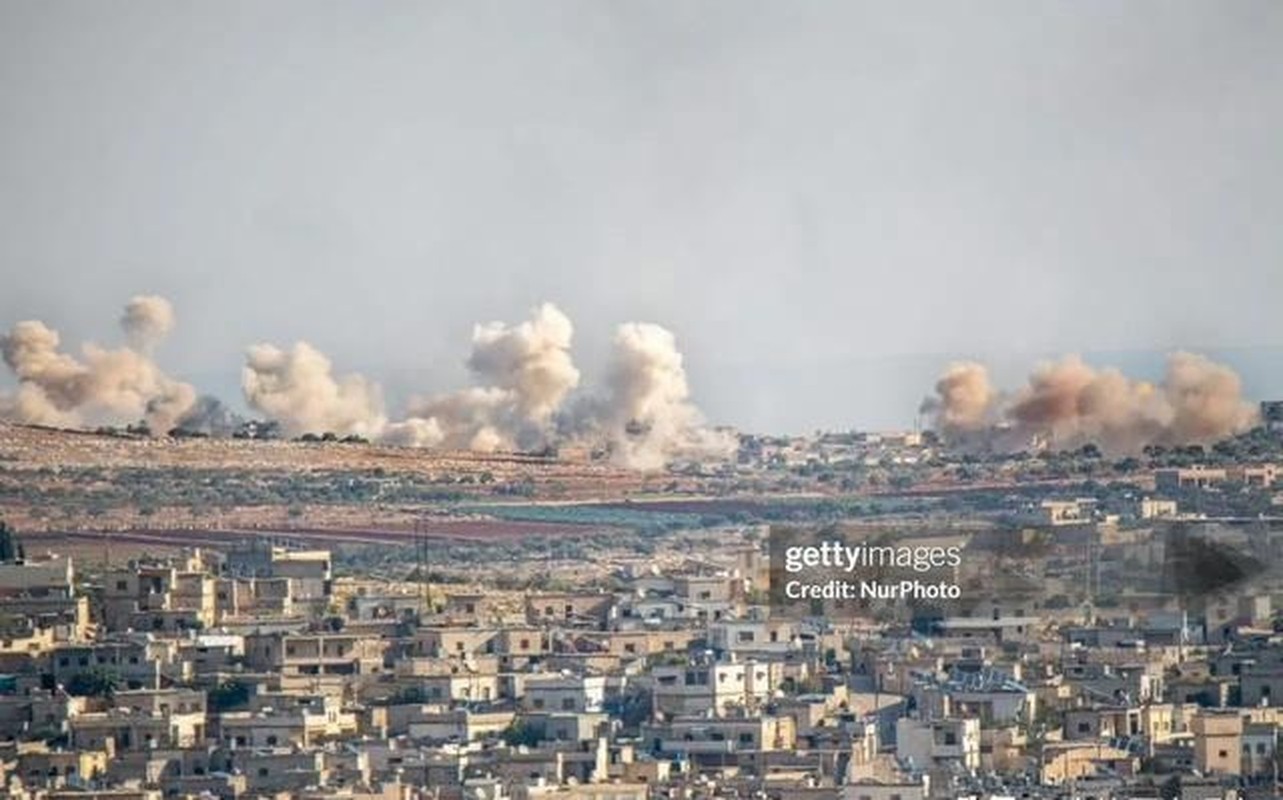 Quan noi day Syria bi chien dau co Su-34 cua Nga tan sat-Hinh-3