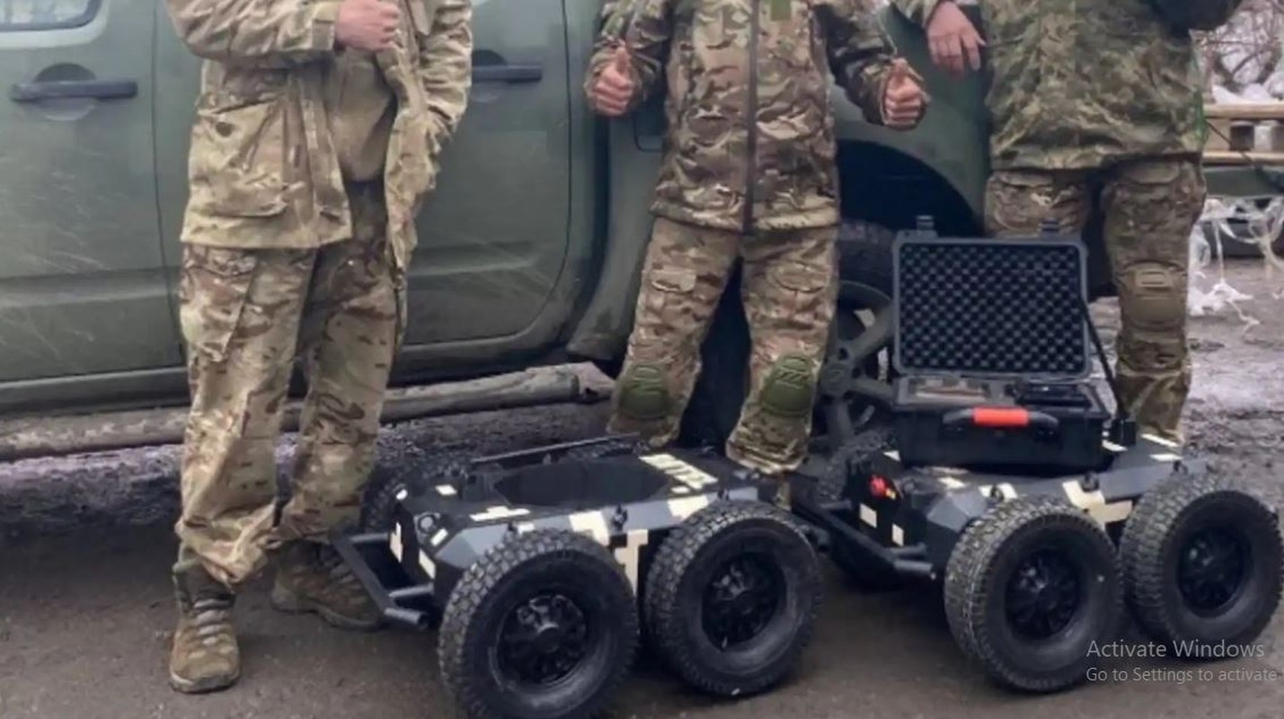 Giao tranh ac liet o Kursk, Ukraine su dung robot chien dau-Hinh-15