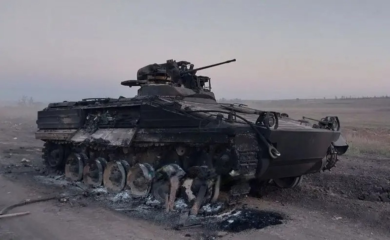Linh Ukraine o Kursk kiet suc, khi Nga phong toa duong tiep te-Hinh-11