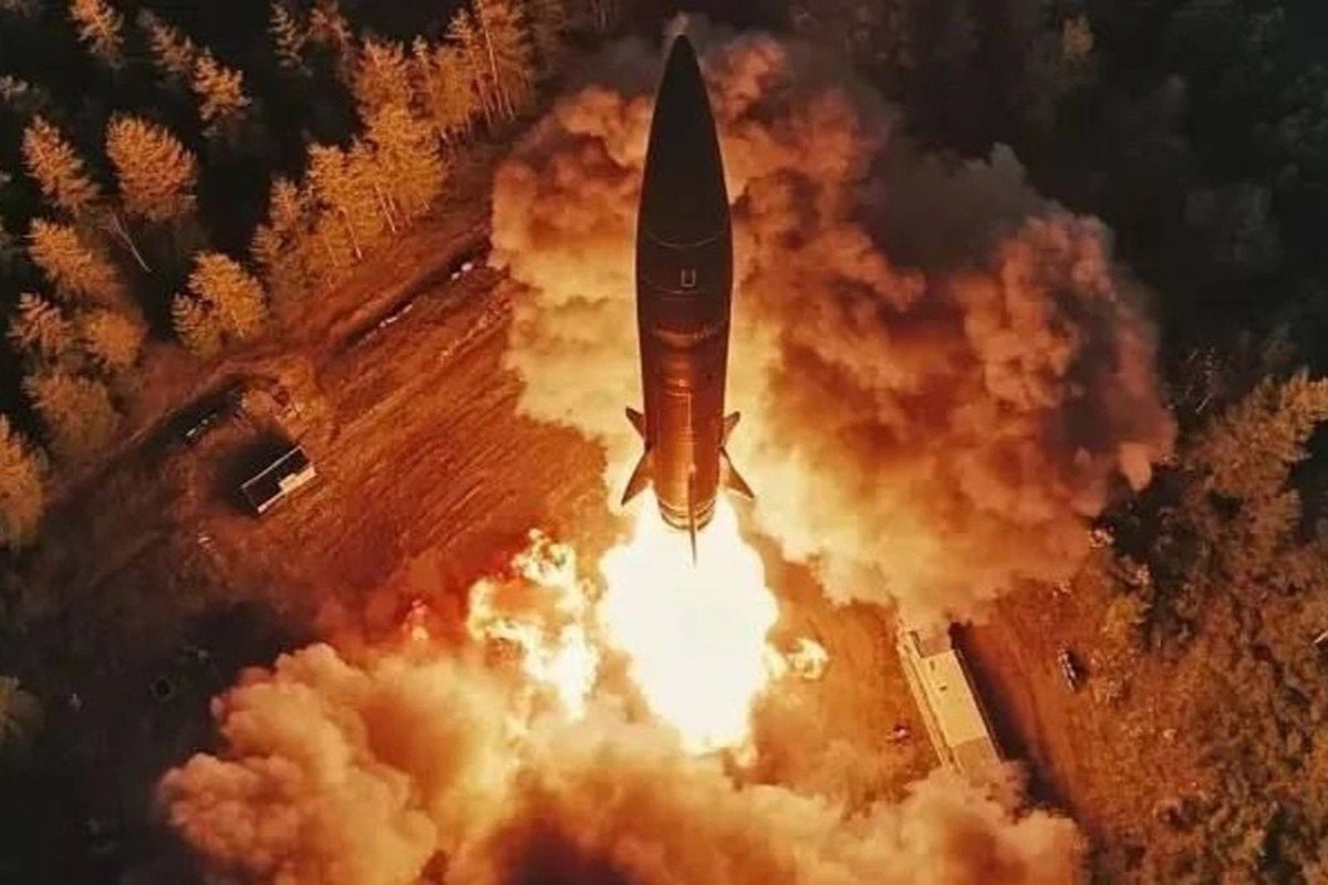 Don khong kich cua Nga vao Kiev, pha huy doan tau vu khi My-Hinh-19