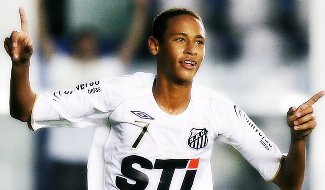 10 bí mạt thú vị vè dòi càu thủ của Neymar Jr-Hinh-5