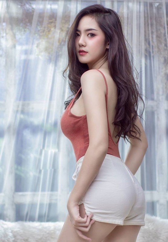 “Lim tim” voi ve goi cam cua hot girl Thai Lan-Hinh-7