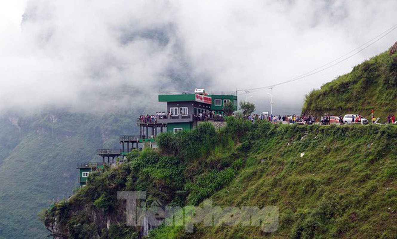 Bi dung hoat dong, Ma Pi Leng Panorama van tap nap nguoi check-in-Hinh-2