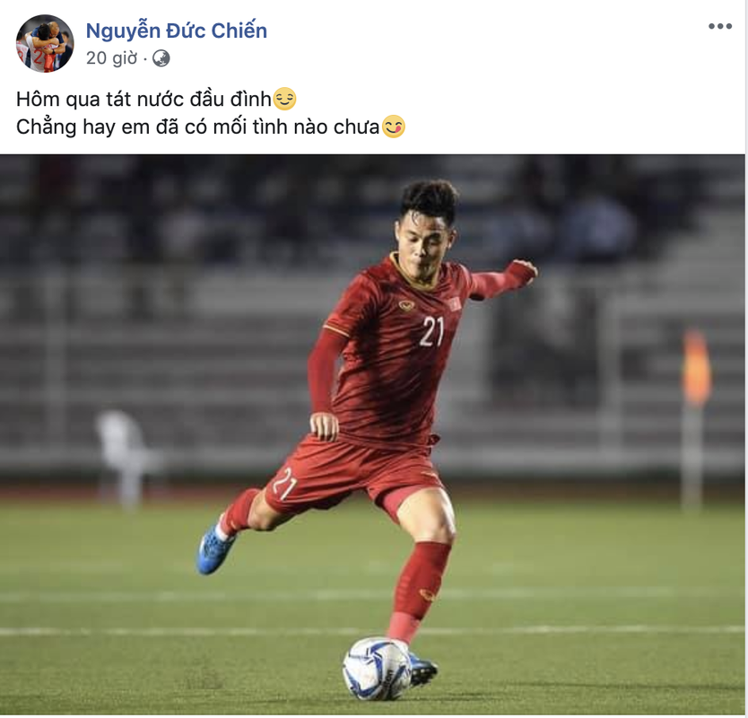 Cau thu U23 Viet Nam dip Giang sinh: Nguoi ve que nhan qua, nguoi “tha thinh” gat tren MXH-Hinh-3