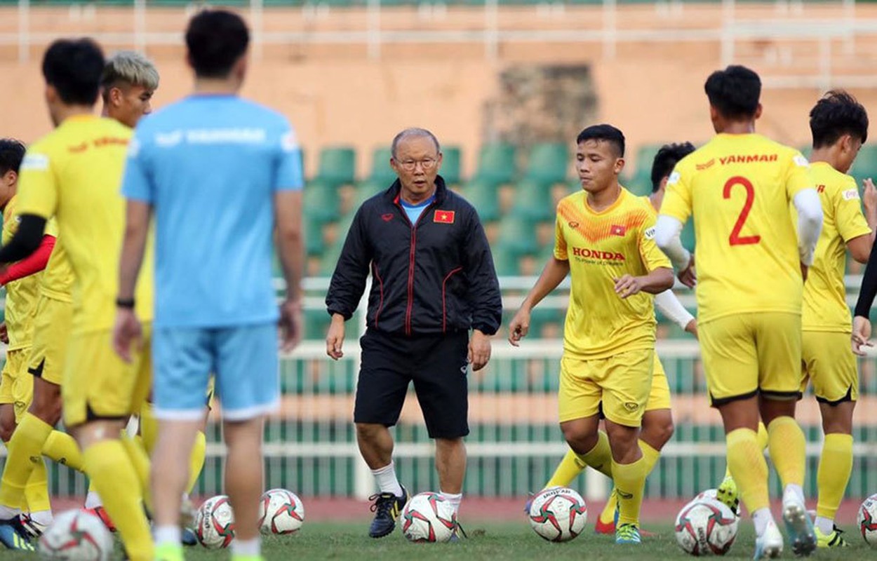 Khong gop mat trong doi hinh U23 Viet Nam, Van Hau duoc CDV Thai Lan quan tam