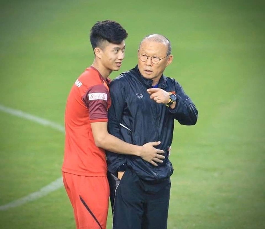 U23 Viet Nam: Thuong Chau nam ay nguoi chan thuong ke ngap phot tinh ai-Hinh-7