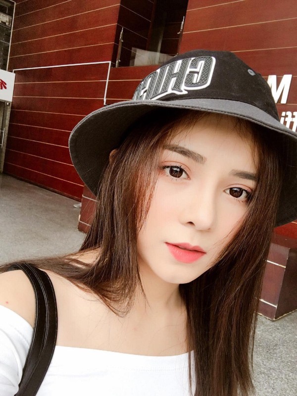 Bi nham la hot girl Trung Quoc, nu MC Tay Ninh duoc 