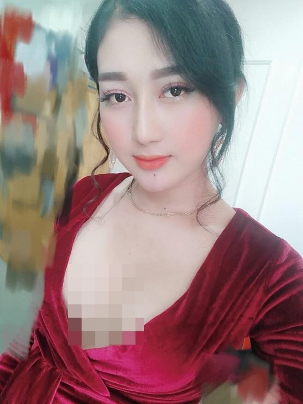 Hanh trinh chuyen gioi cua co gai 