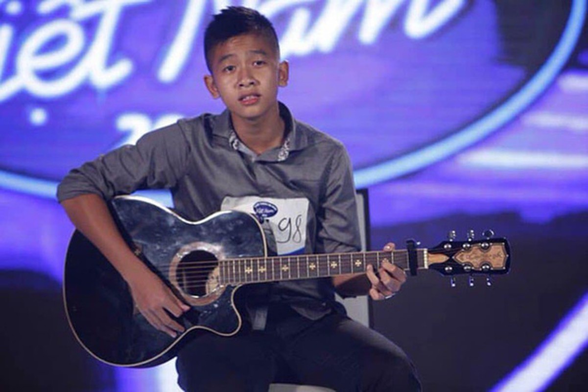 Chang trai den nhem Vietnam Idol nam ay khoe anh day thi thanh cong-Hinh-2