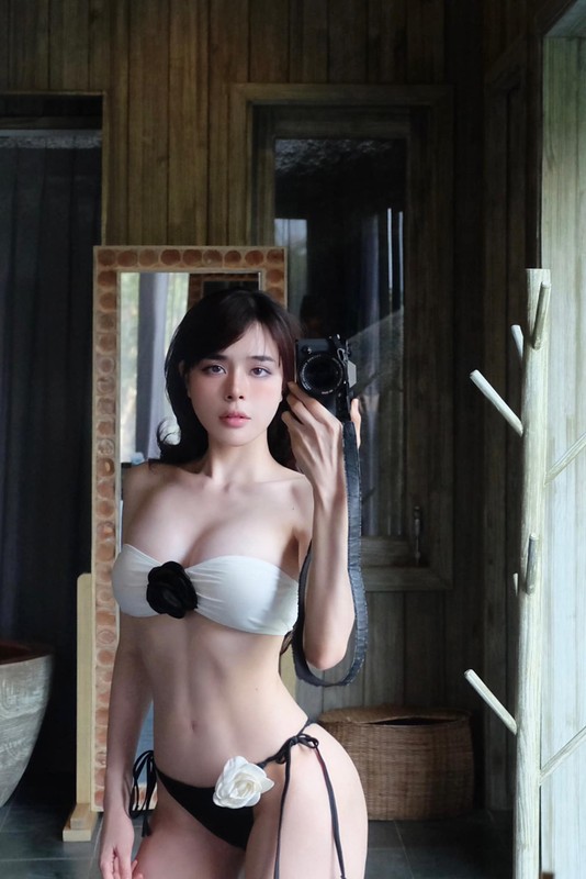 Ban gai Van Thanh cham chi dien bikini, khoe body nong hon thoi tiet-Hinh-6