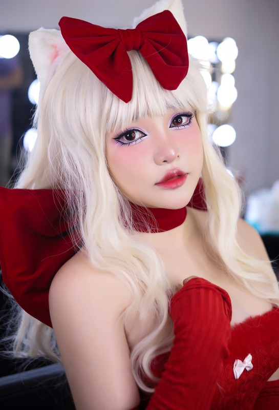 Fan nam dam duoi voi man “comeback” cua thanh nu cosplay-Hinh-6