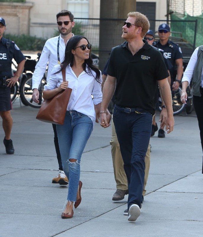 Meghan Markle “danh bat” Cong nuong Kate ve phong cach thoi trang-Hinh-4