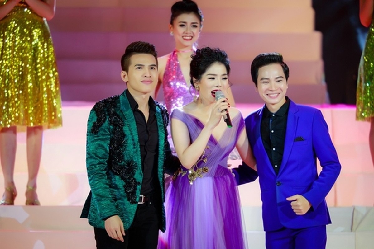 Vi sao nhung liveshow tien ty cua Le Quyen luon chay ve?-Hinh-8