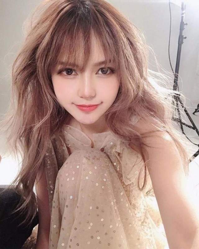 Ve nong bong cua nguoi dep to La Chi Tuong song thac loan, lang nhang-Hinh-16