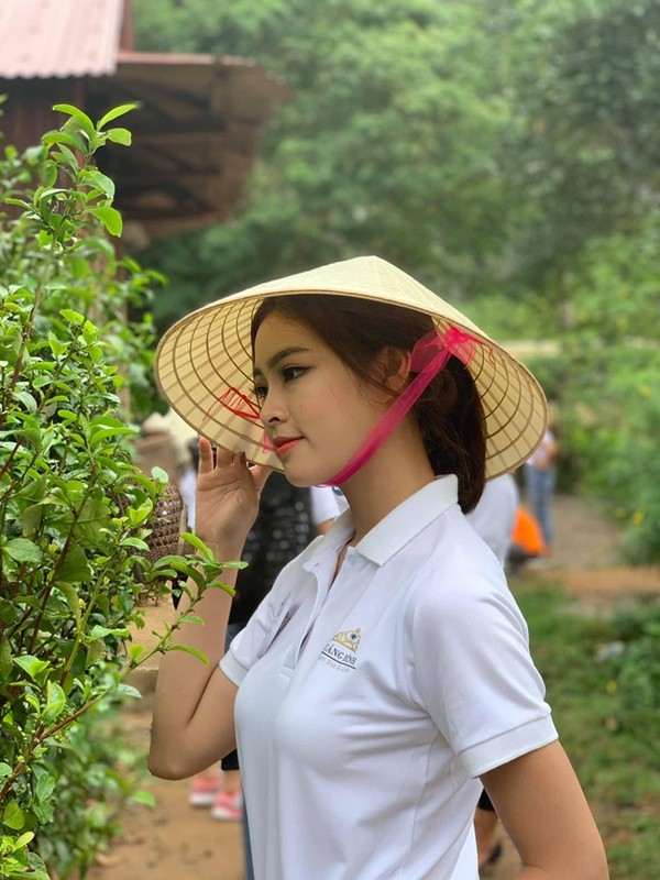 Nhan sac Hoa khoi Nguoi dep Du lich Quang Binh bi tuoc vuong mien-Hinh-8