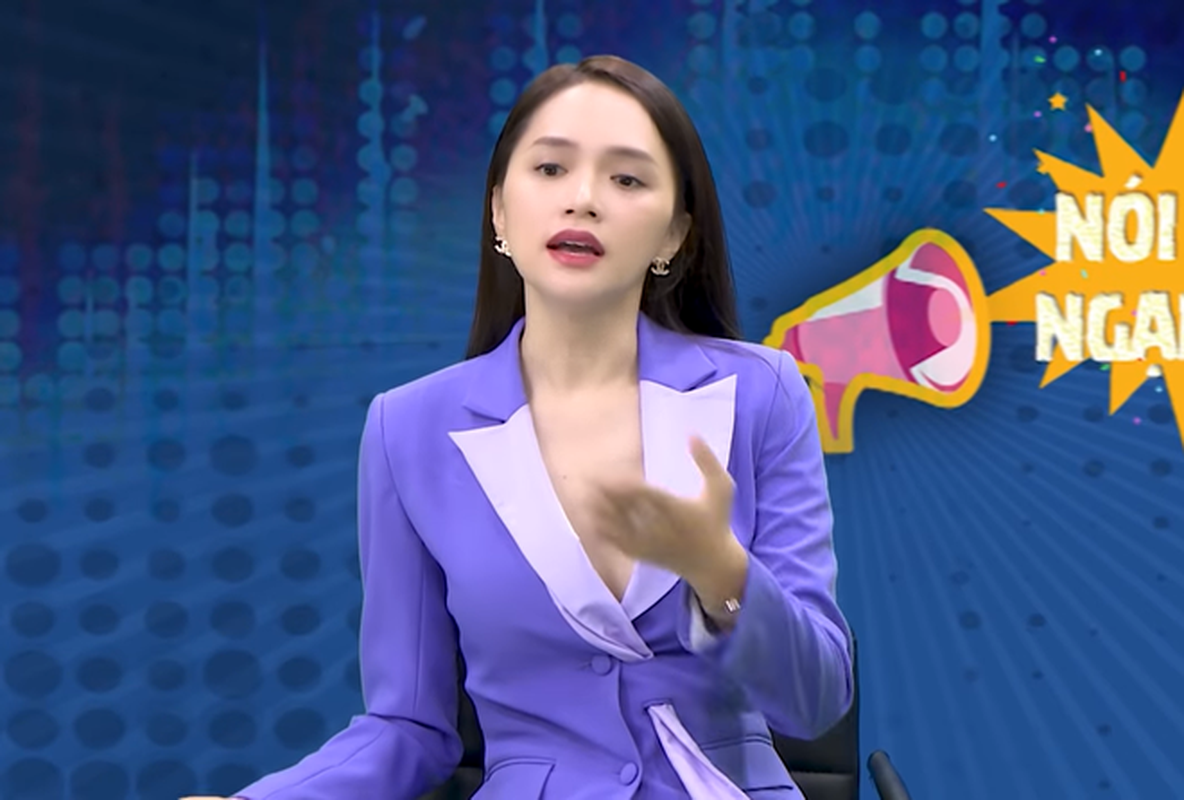 Loat phat ngon gay soc cua Huong Giang khien antifan tay chay