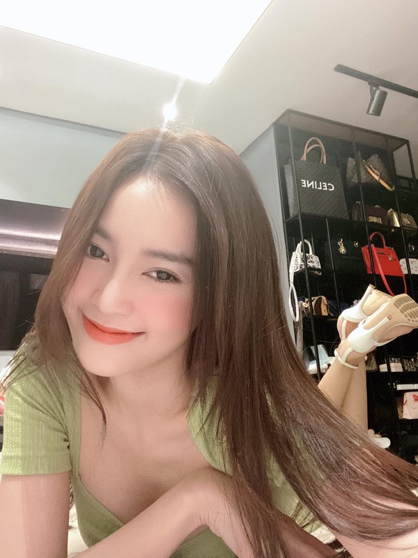 Loat anh goi cam lo hinh xam ngang nguc cua Ninh Duong Lan Ngoc-Hinh-8