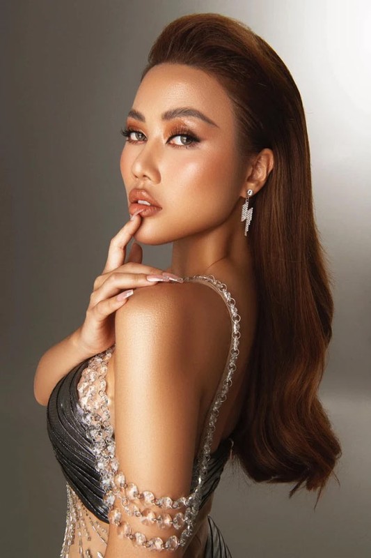 Thi sinh Miss Grand Vietnam 2022 bi loai gay tiec nuoi voi profile “khung”-Hinh-5