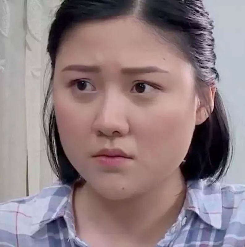 Em gai Tran Thanh “lot xac” ngay cang quyen ru khi gia nhap Vbiz-Hinh-9