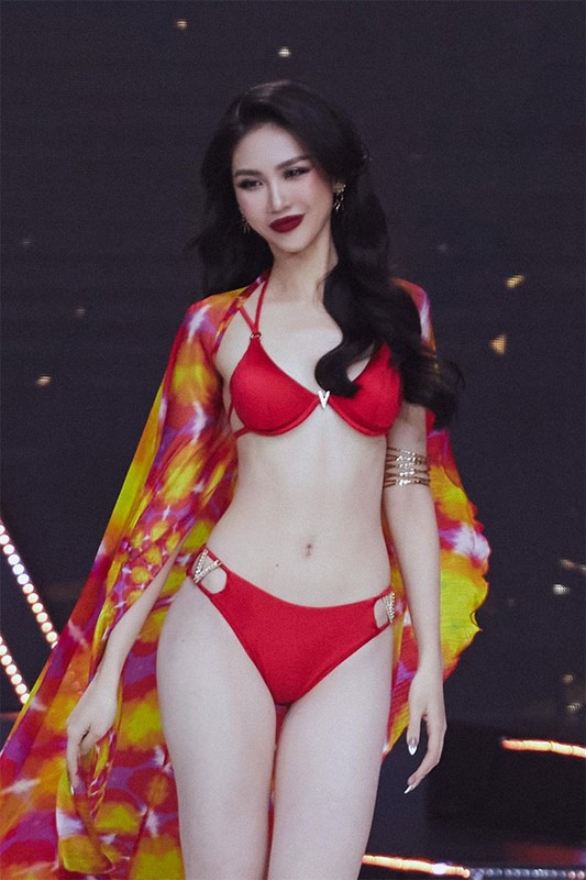 Tan Miss Universe Vietnam 2023 Bui Quynh Hoa nong bong voi bikini-Hinh-3