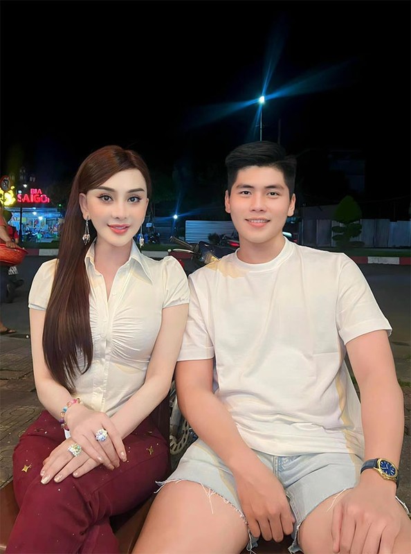 Lam Khanh Chi va tinh tin don kem 21 tuoi 