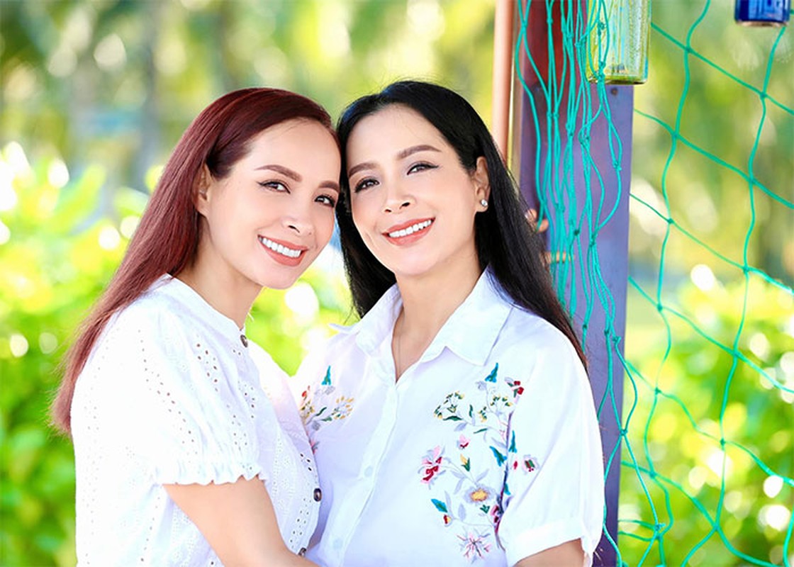 Thuy Hanh khoe nhan sac khong thay doi sau 18 nam-Hinh-7