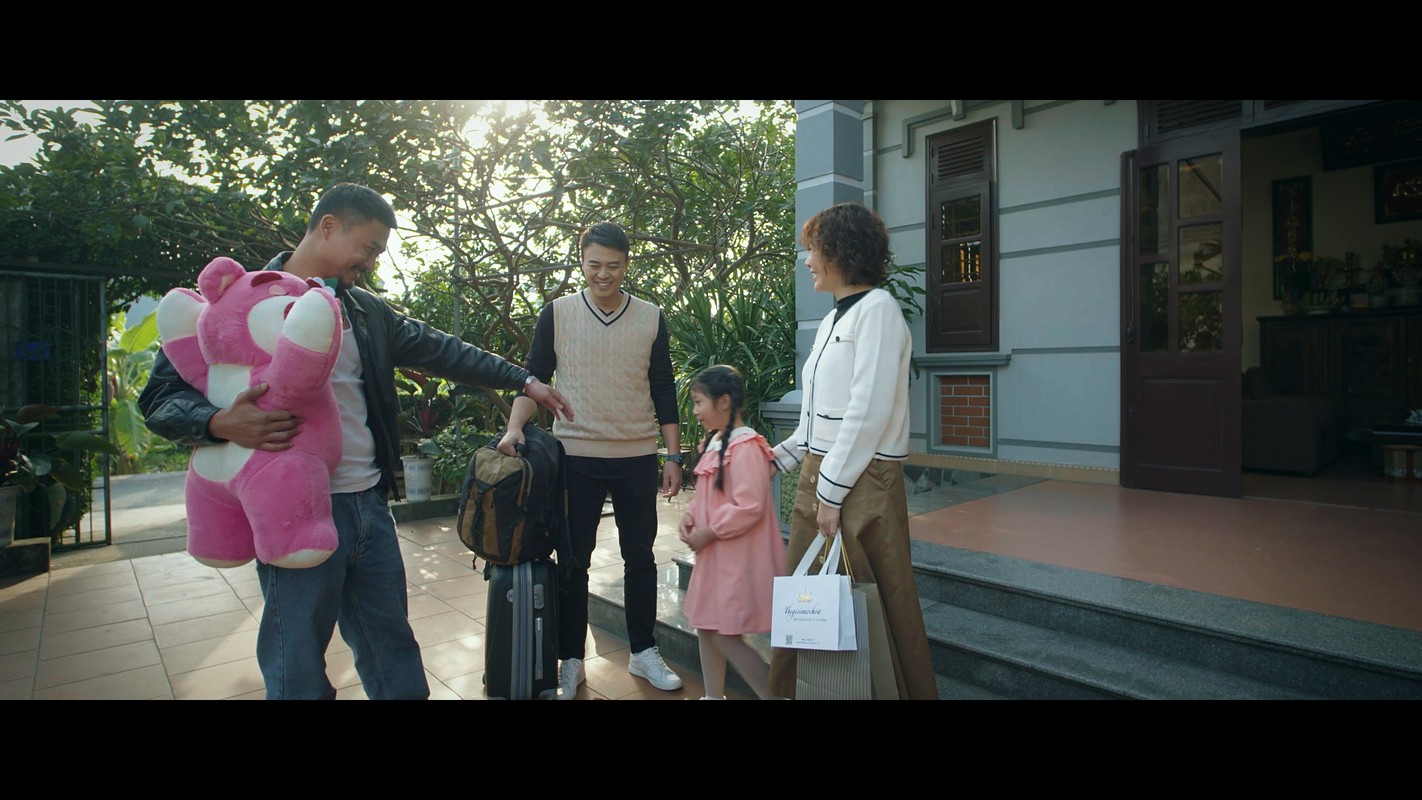 Hon nhan vien man cua Tuan Tu - “chong” Thanh Huong trong phim moi-Hinh-2