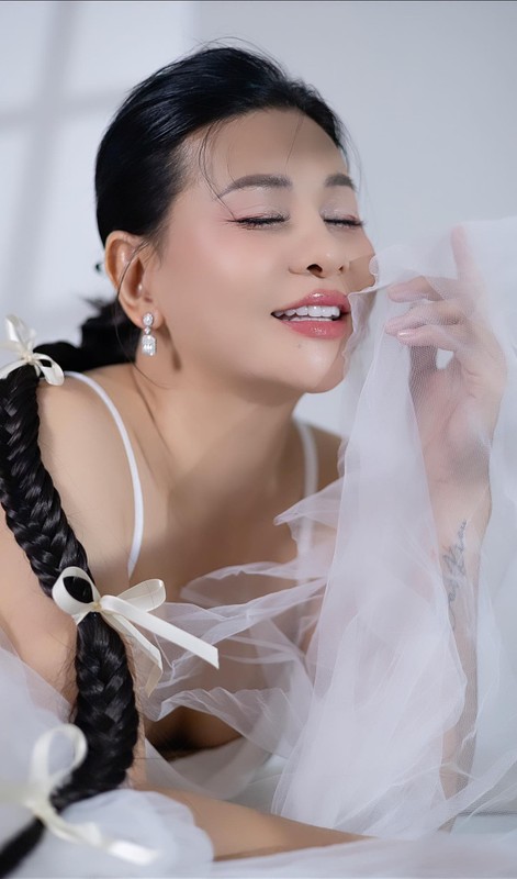 Mai Phuong Thuy khoe em gai ruot, Huynh Anh tung anh cuoi-Hinh-11