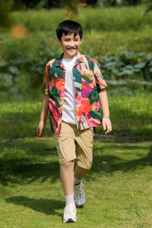 The Vietnamese star's children are handsome and have sky-high height - Photo 9