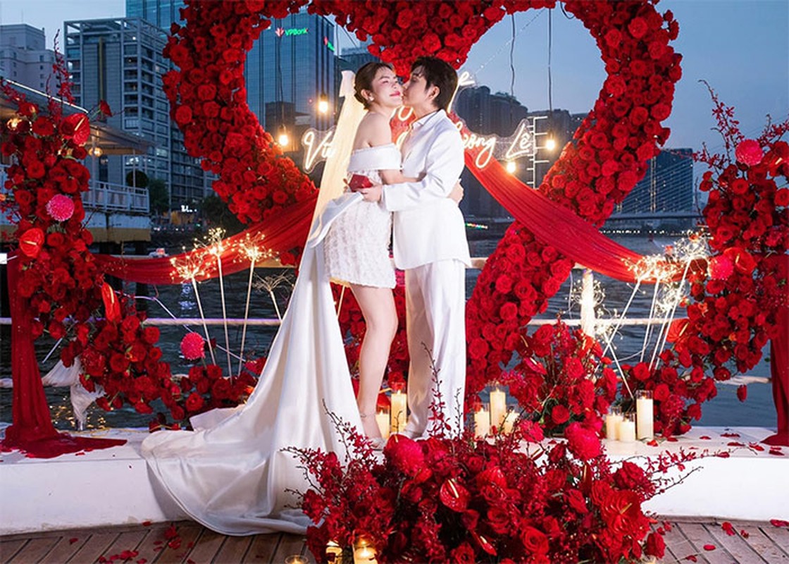 Vu Luan organized a grand wedding ceremony with Miss Phuong Le-Picture-3