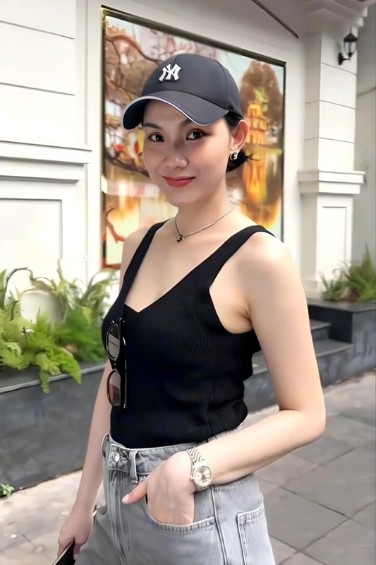 Hoa hau Thuy Lam dep man ma sau 15 nam 