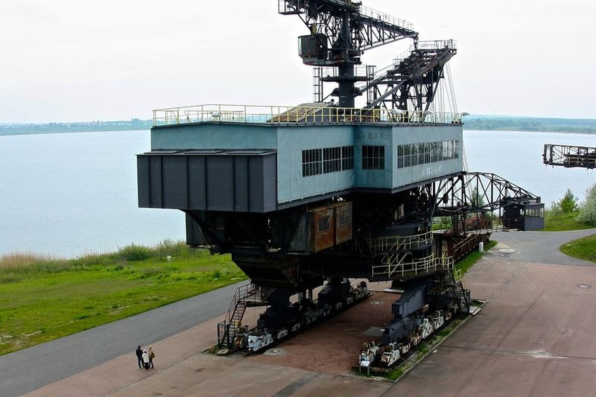 Thich thu den voi thanh pho sat khong lo Ferropolis-Hinh-9