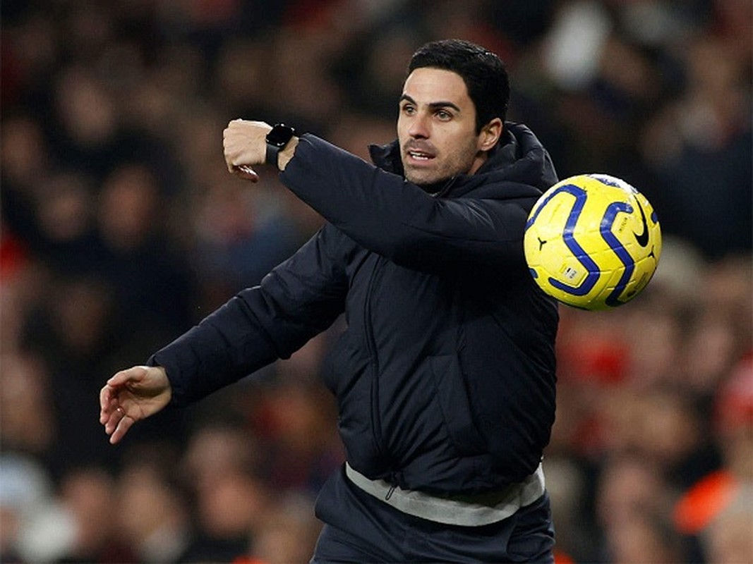 Vat bat ly than cua HLV Arsenal Mikel Arteta