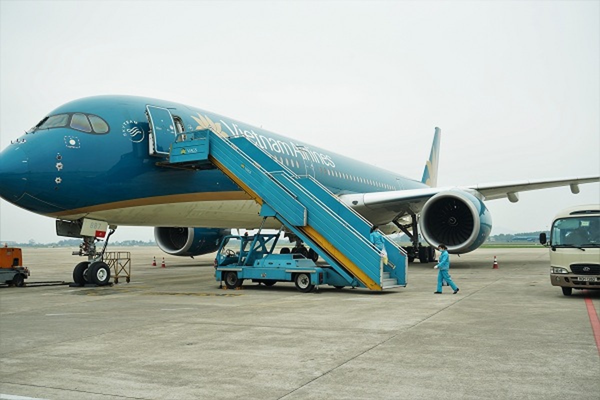 Hang loat tau bay chang noi dia duoc Vietnam Airlines khu trung, chong Covid-19 the nao?-Hinh-11