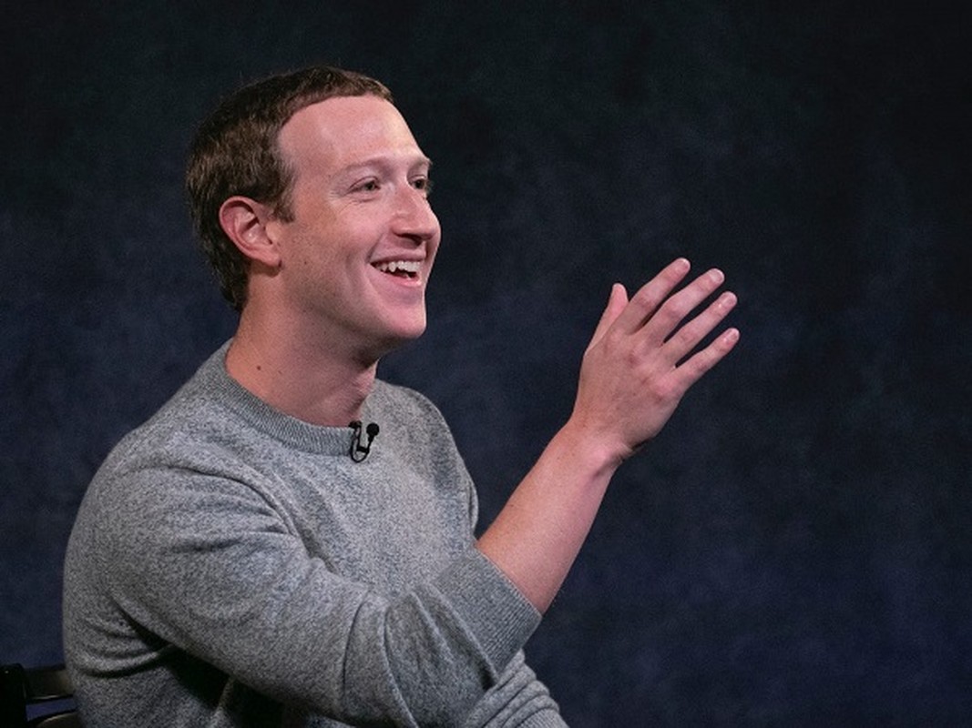 Ong chu Facebook Mark Zuckerberg de lo so thich ky la khien ai cung soc-Hinh-8
