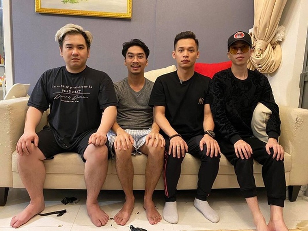 Tu hoang streamer hoi ngo: Luc di het minh luc ve 