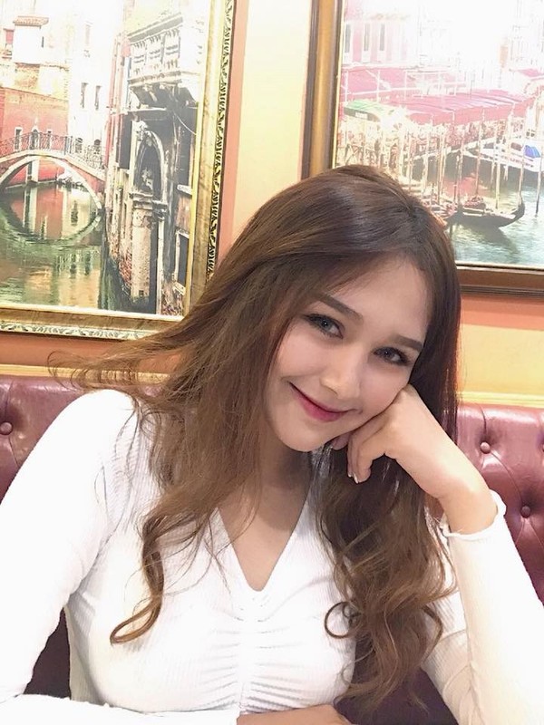 Bi to co chong van tinh tu trai la, vo streamer dai gia Xemesis noi gi?-Hinh-12