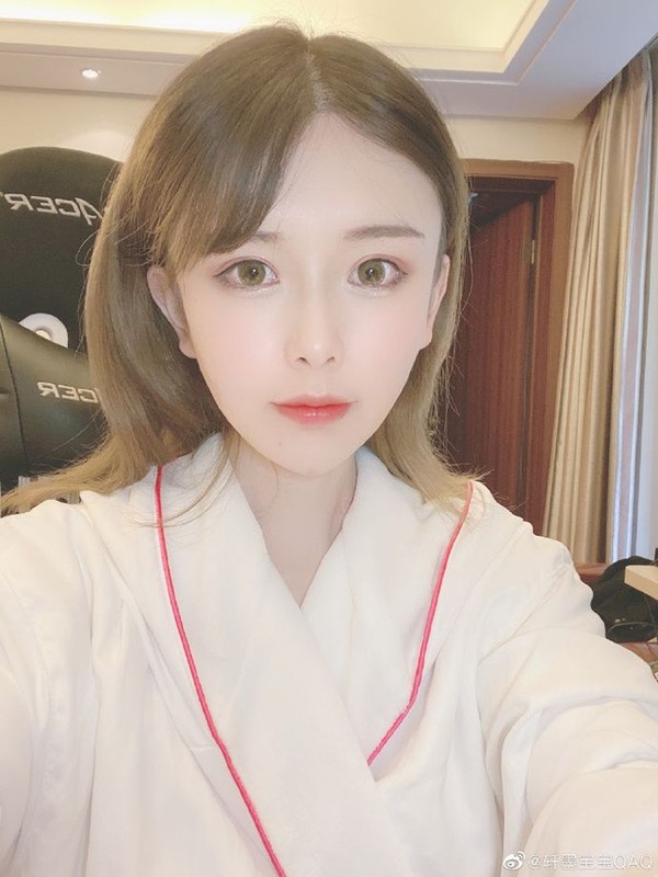 Nu streamer khien fan ne phuc khi thu nhan su that nay