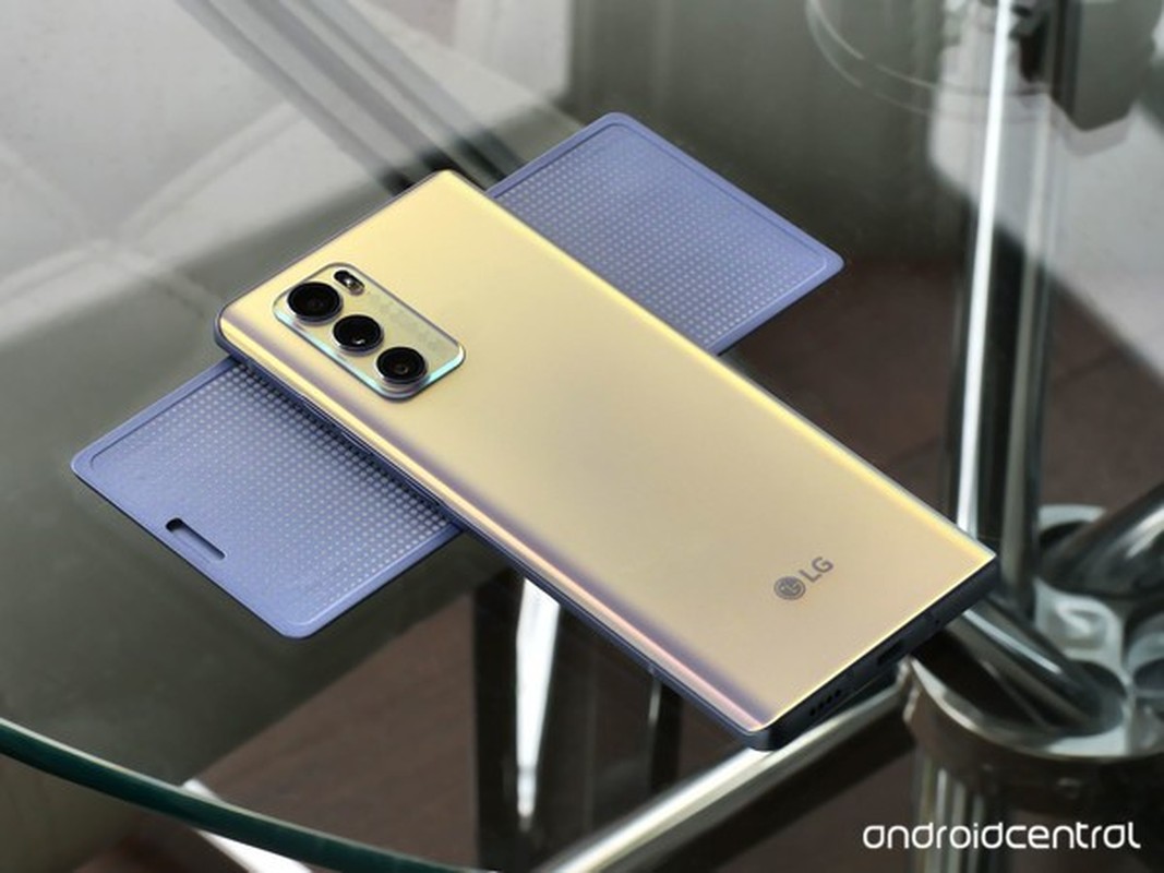 Smartphone man hinh cuc di cua LG: Mua mot duoc hai-Hinh-12
