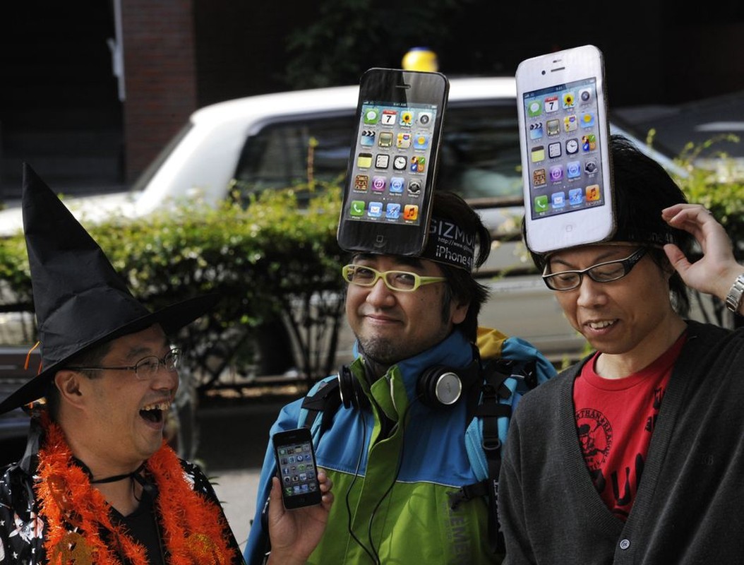 Nhin lai nhung lan xep hang mua iPhone moi tu 2007 - 2020-Hinh-7